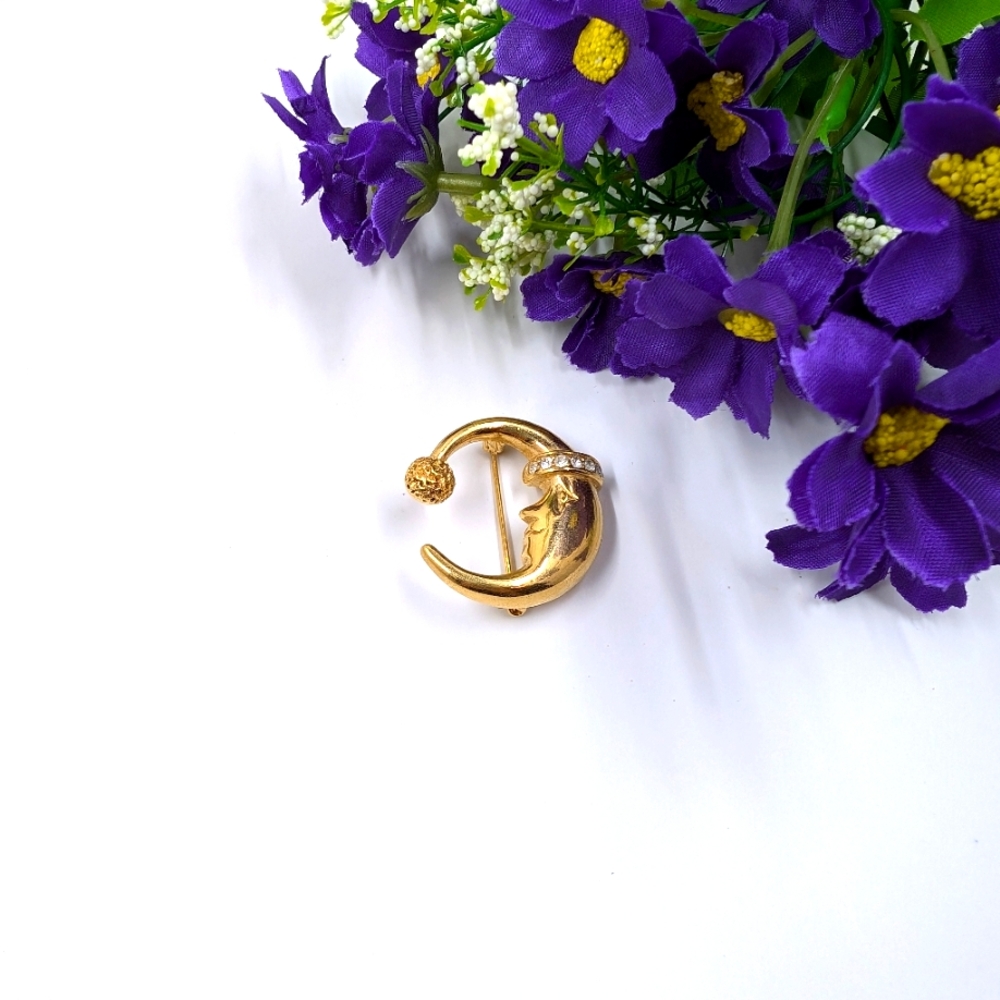 Sleepy Crescent Moon Vintage Gold Plated Brooch with Crystal Accents